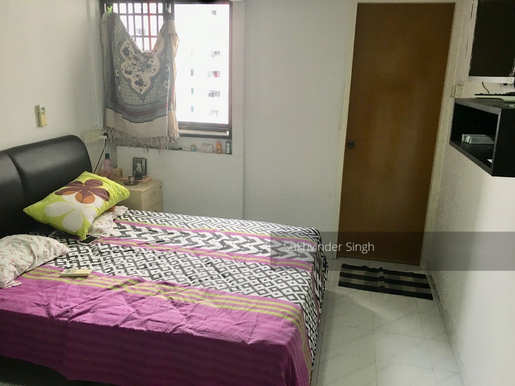 Blk 249 Jurong East Street 24 (Jurong East), HDB 3 Rooms #154495812